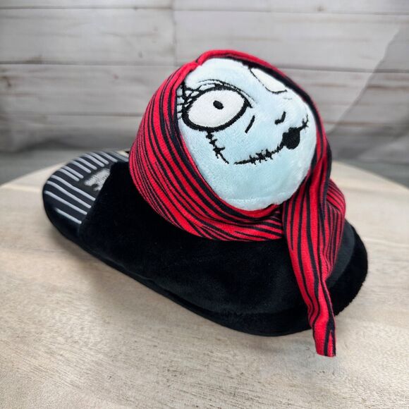 Nightmare Before Christmas Womens Slippers Large Sally Jack Skellington 3D New - Picture 6 of 11